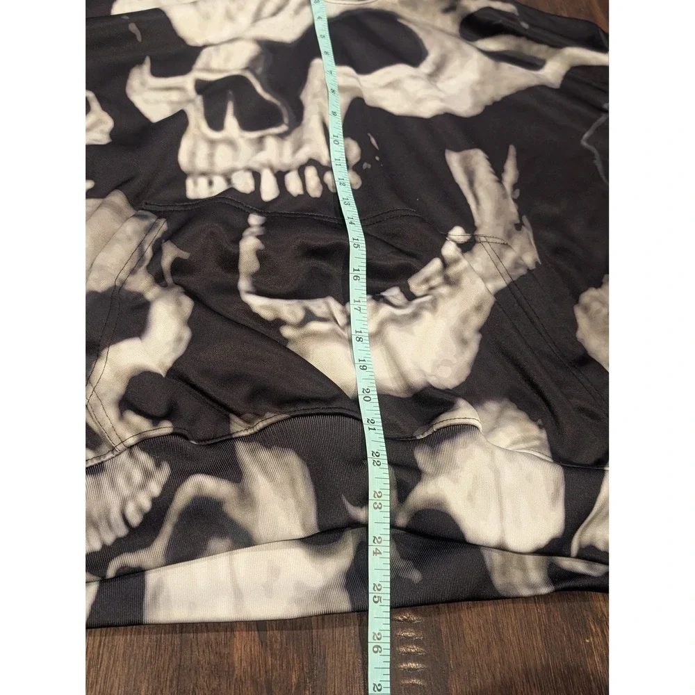 Winner AOP Monochrome Skull‎ Hoodie Mens Large Black Pullover Streetwear Scuba